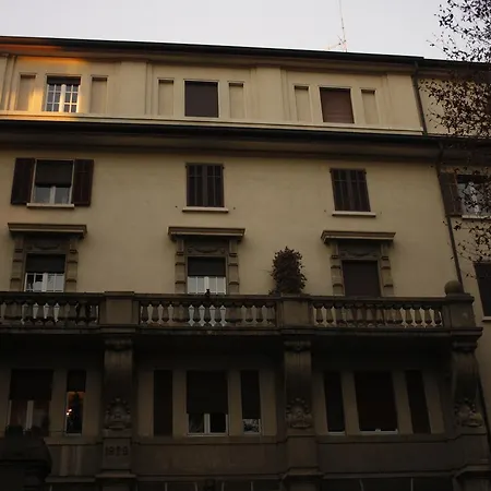 Affittacamere Let's Guest Academy