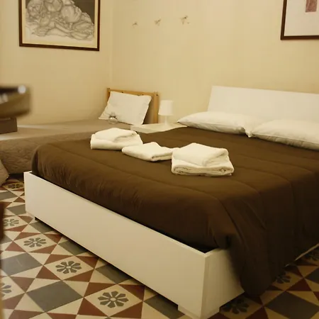 Affittacamere Let's Guest Academy Bergamo