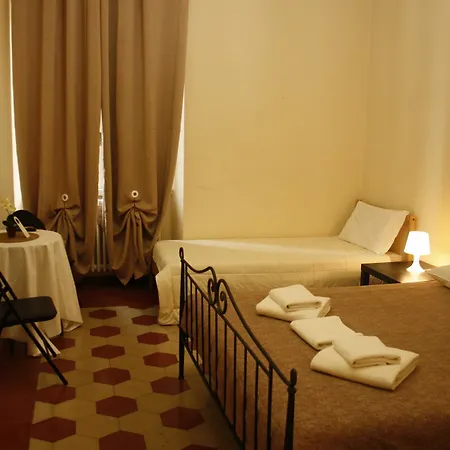 Let's Guest Academy Affittacamere 3*